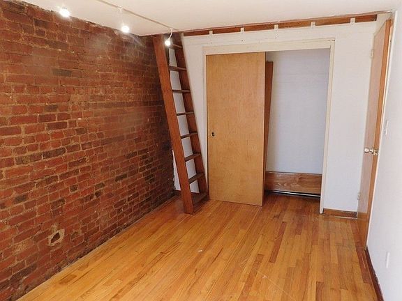 4th image of 1252 Lexington Ave APT 4F