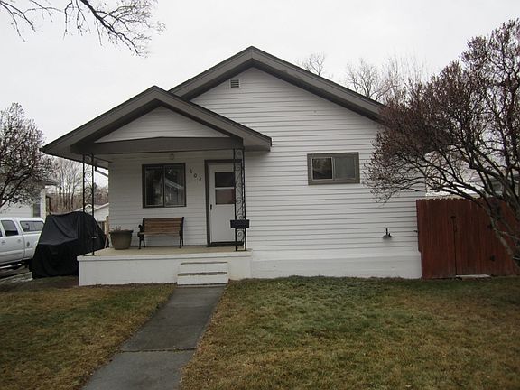 3rd image of 604 Massachusetts Ave