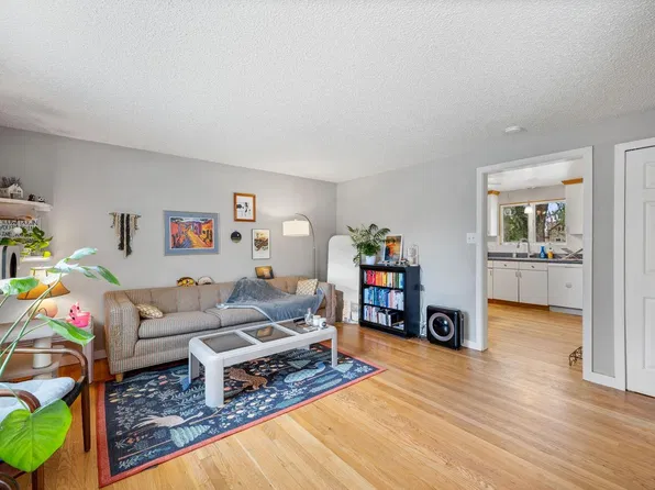 1266 Lanyon Ln, Longmont, CO 80503
