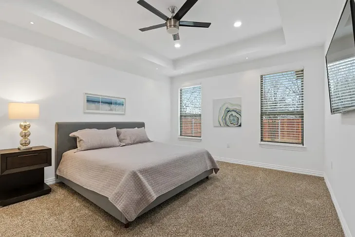 401 SW 14th St — Photo 16