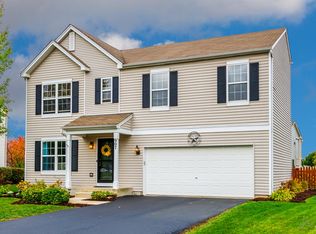 907 Neufairfield Dr, Joliet, IL 60432