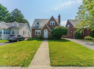 200 Sycamore St, Albany, NY 12209