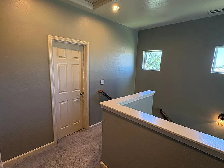 3310 N Tilden Ct — Photo 37