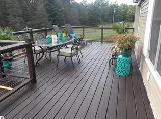 575 McCrimmon Dr, Marion, MI 49665