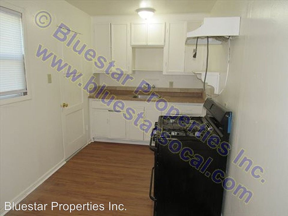 2nd image of 16841 Tracy St