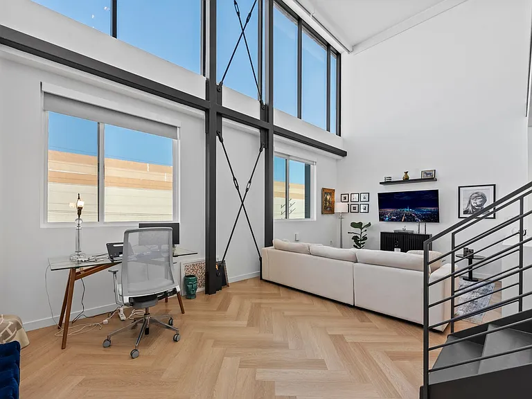 TALA Residences at Gillis House — Photo 44