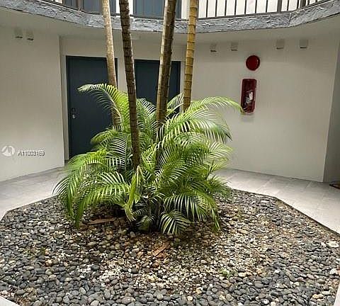 5th image of 9443 Fontainebleau Blvd APT 109