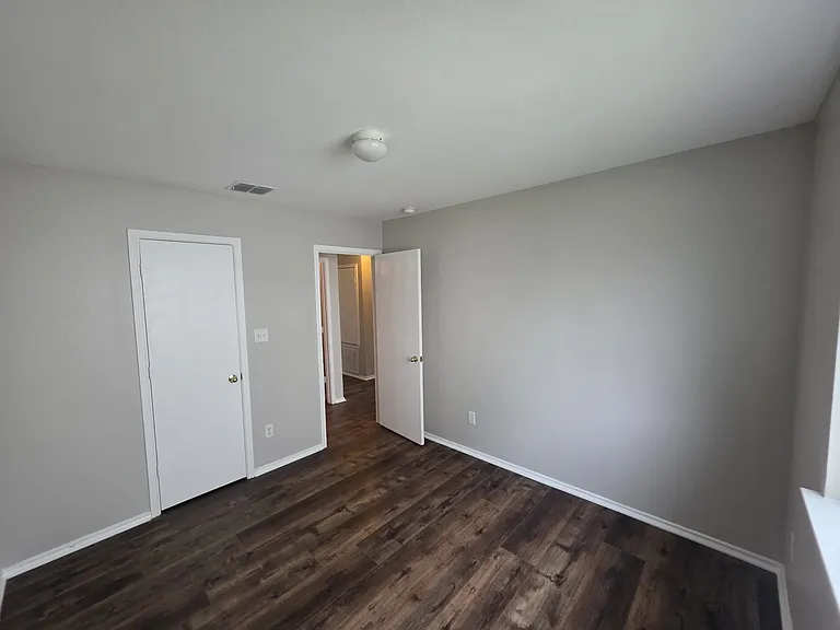 9730 Marbach Cyn — Photo 5