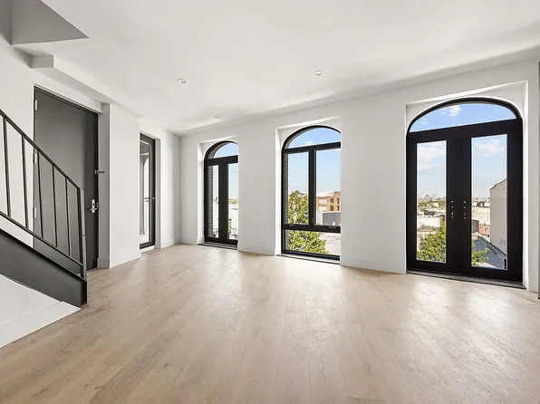 1048 Flushing Ave #4L, Brooklyn, NY 11237