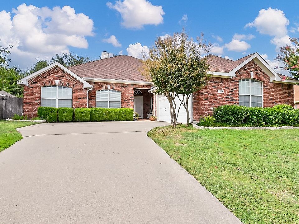 1st image of 2821 Rosewood Blvd