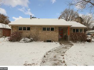 2928 Roosevelt St NE, Saint Anthony, MN 55418