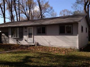 7404 Randy Rd, Machesney Park, IL 61115