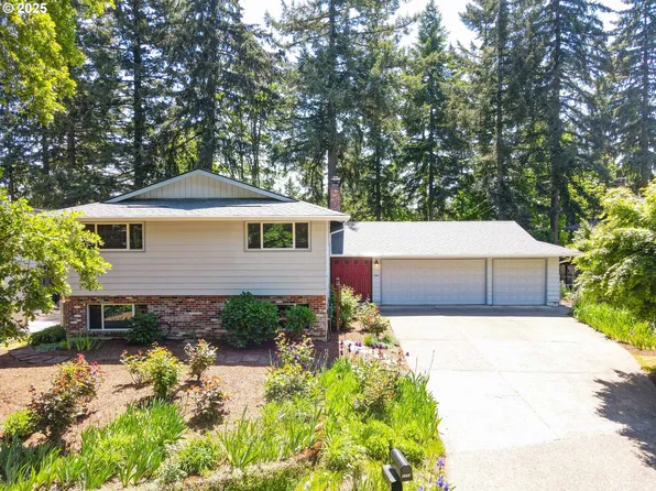 6490 Chessington Ln, Gladstone, OR 97027
