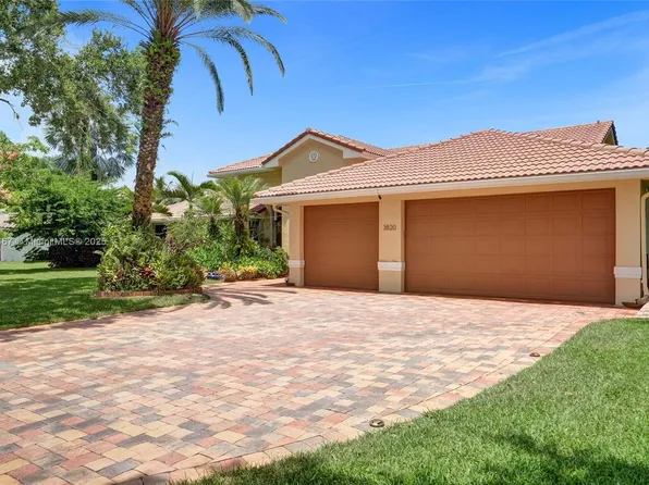 3820 SW 106th Ter, Davie, FL 33328