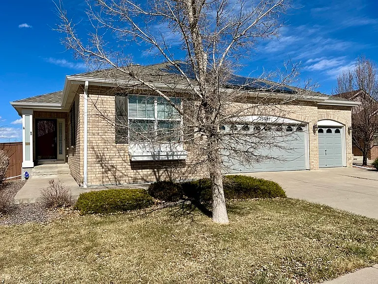 23687 E Bellewood Dr — Photo 2