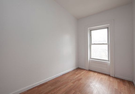 5th image of 710A Jefferson Ave Floor 3