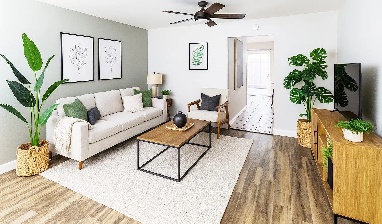 Whitman Villa Townhomes — Photo 1