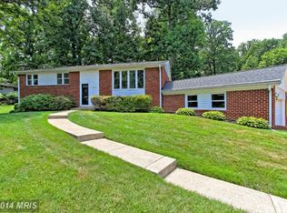 8948 Victoria Rd, Springfield, VA 22151