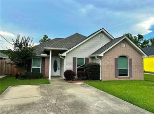 545 Northshore Ln, Slidell, LA 70461