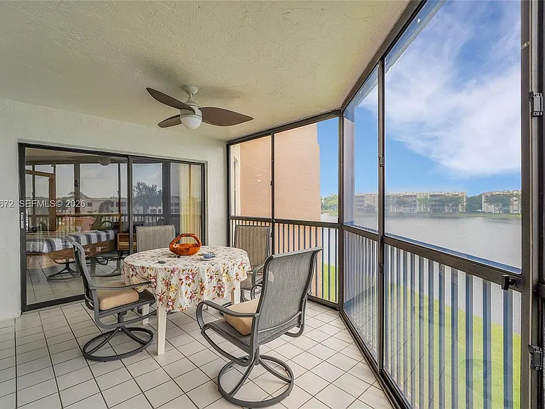 7250 Fairfax Dr #302 — Photo 25
