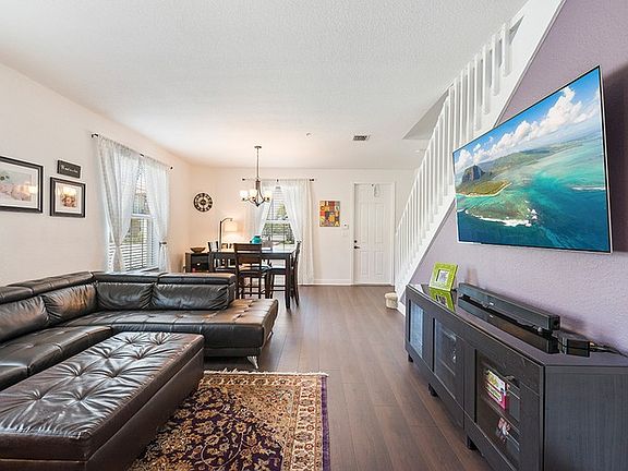 1504 SW 147Avenue, Pembroke Pines, FL 33027