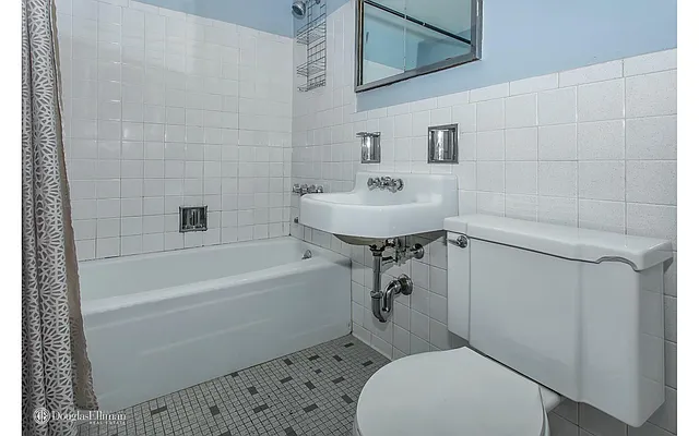 Sold by Douglas Elliman | media 44