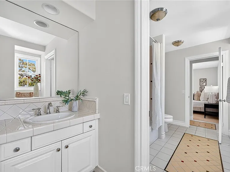 10 Cape Andover — Photo 33