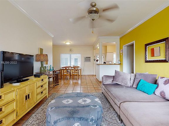 5th image of 1510 West Ave APT 3