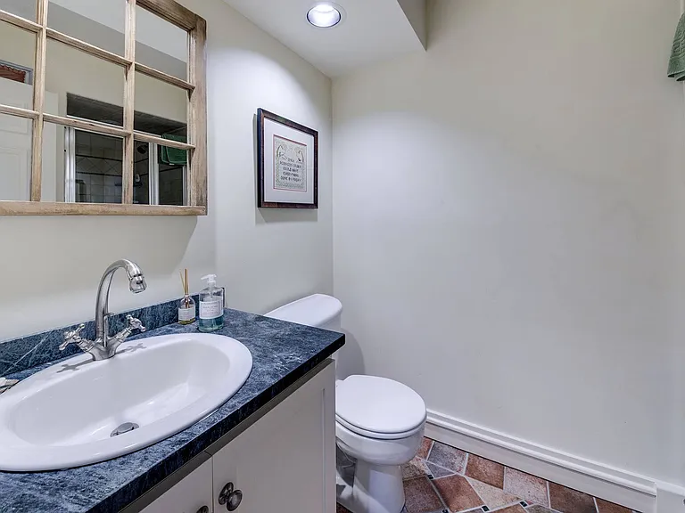 52 Ocean Ave — Photo 20