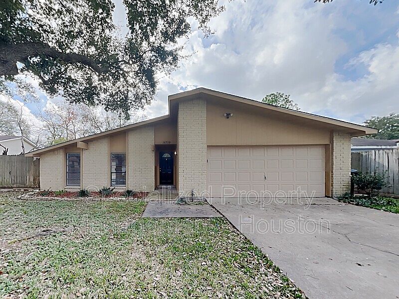 1st image of 16719 Cairnleigh Ct