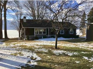 N6629 Harrison Rd, HILBERT, WI 54129