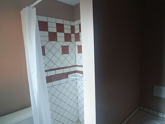 nice bathroom an clean