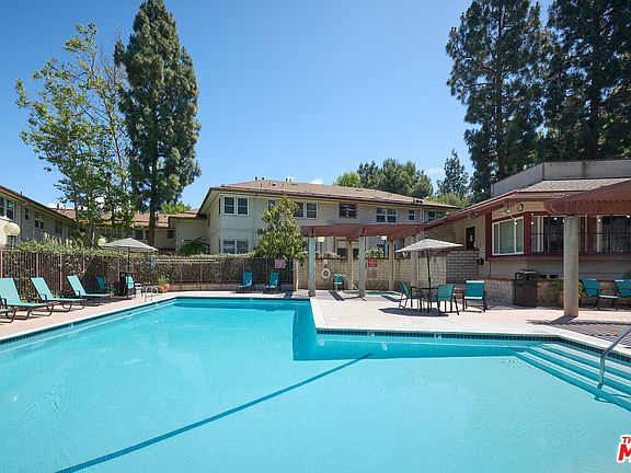 4th image of 3604 Kalsman Dr Unit 2
