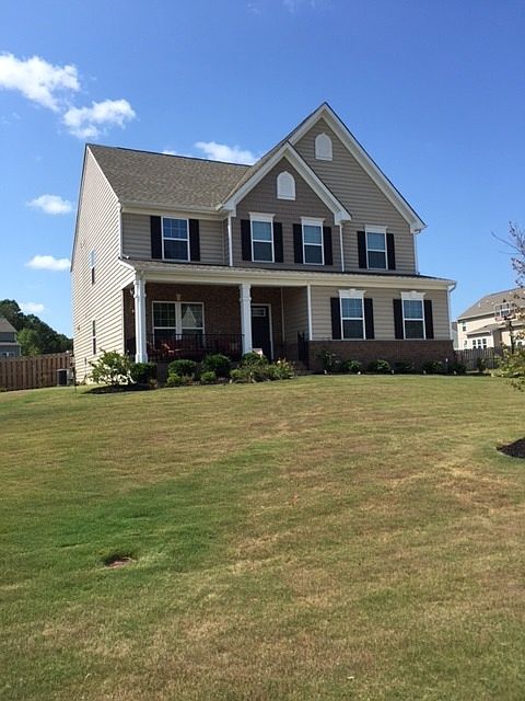 1st image of 8019 Fairmont Dr