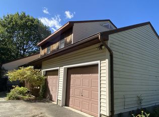 86 Ridge Rd, Elizaville, NY 12523