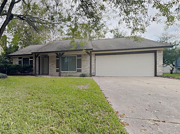 25311 Mill Pond Ln