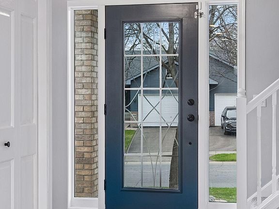 5th image of 10849 Able St NE