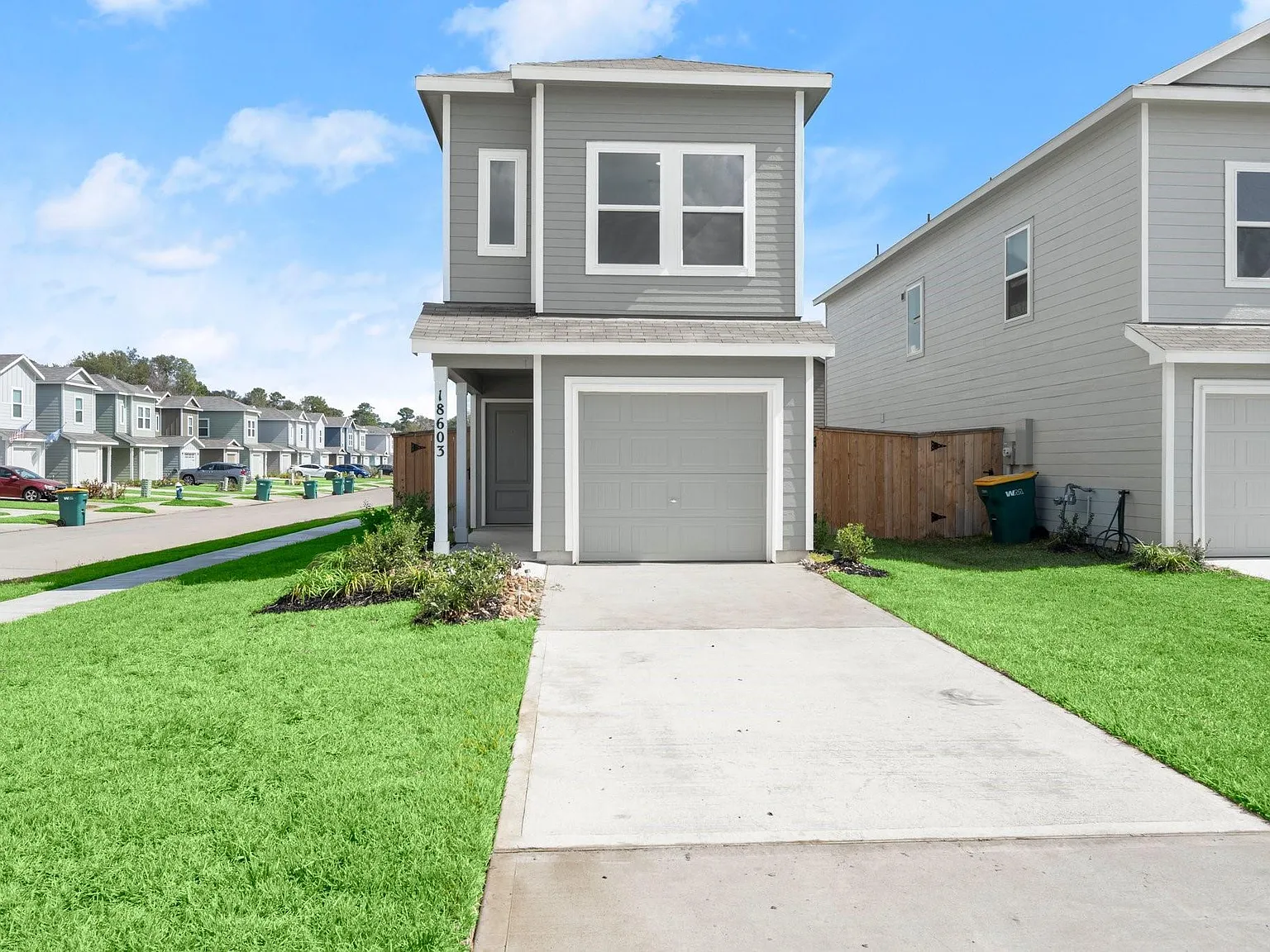 4 bed, 2.5 bath, 1530 sqft, $1,750 — Photo 2