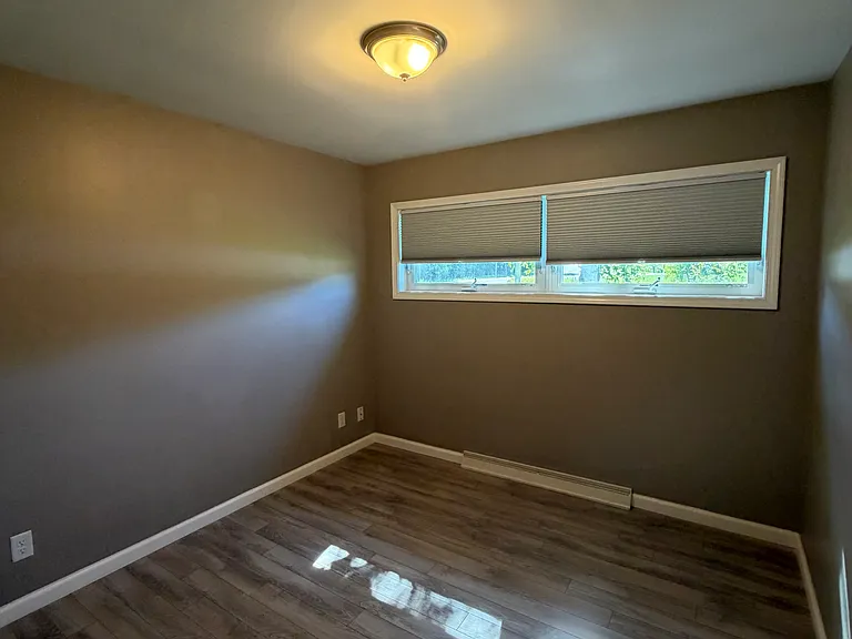 10193 E Cherry Bend Rd — Photo 10