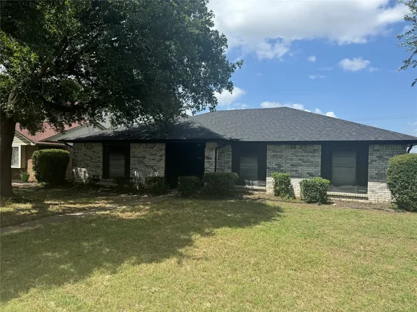 3804 Farrington St, Mesquite, TX 75150