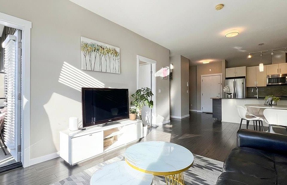 1st image of 2855 156th St #505