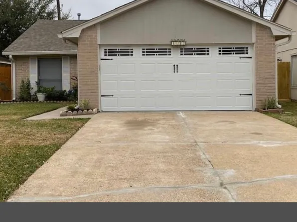 4347 Hawk Meadow Dr, Katy, TX 77449