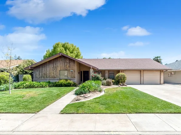 2126 S Divisadero Street, Visalia, CA 93277