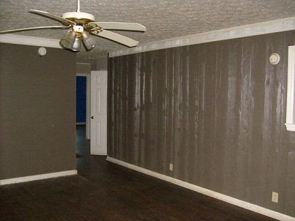 Living room before painting and cleaning.