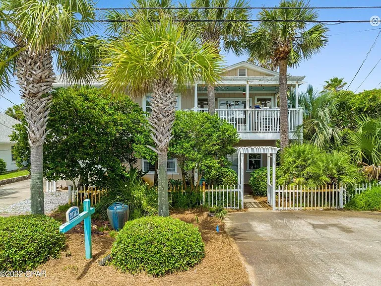 20312 Front Beach Rd #B — Photo 2