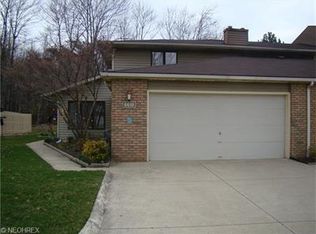 6610 Ivy Ct, Middleburg Heights, OH 44130