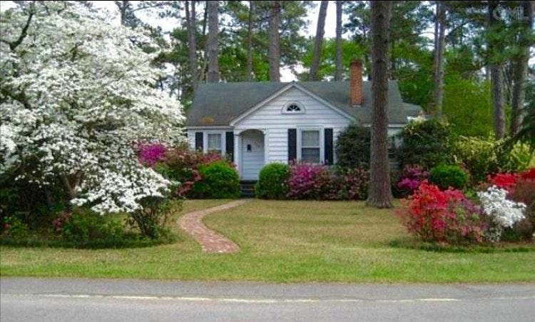 1st image of 700 Buckingham Rd