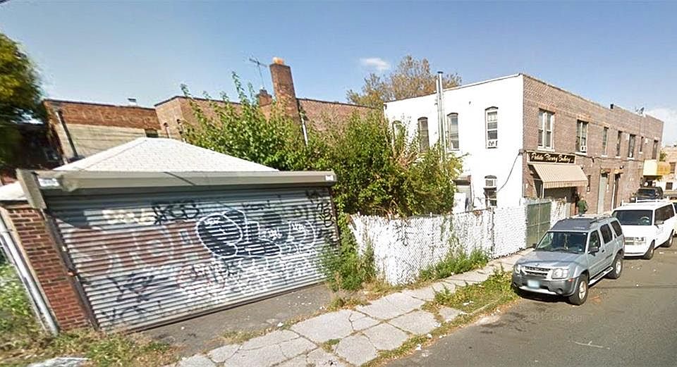 2nd image of 4630 Flatlands Ave