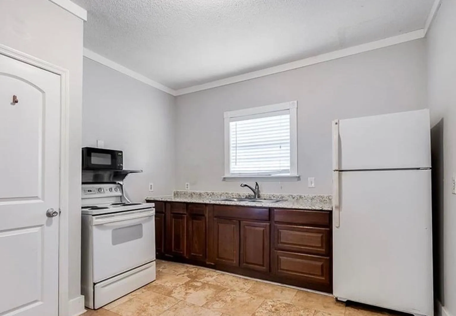 Downtown Savannah 1 Bed — Photo 4