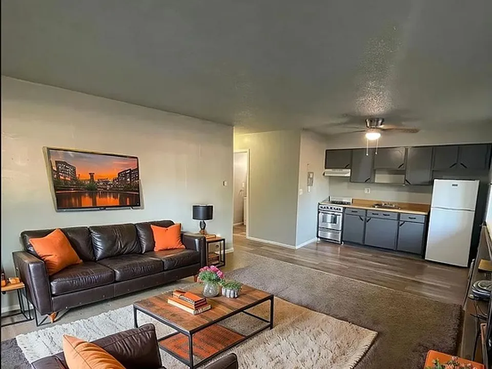 Westwind Apartments